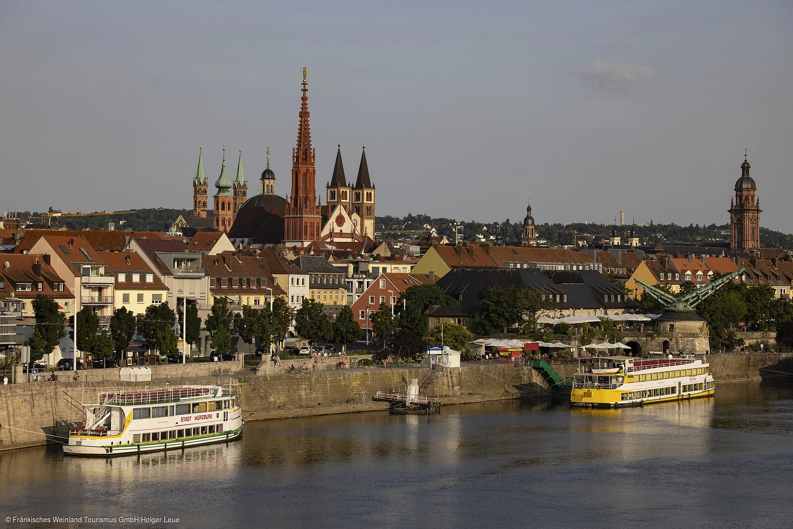 Mainufer Würzburg