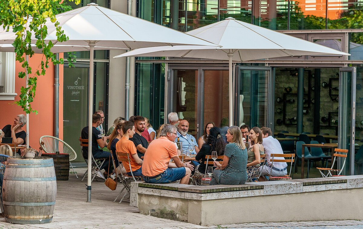 Brotzeit in der Vinothek Iphofen