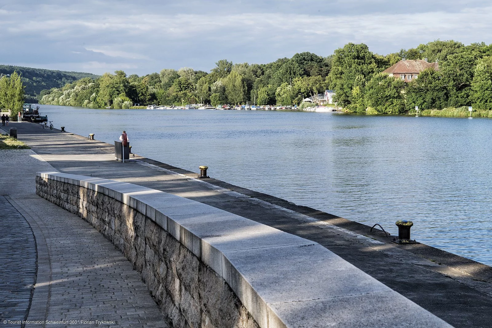 Schiffsanlegestelle in Schweinfurt